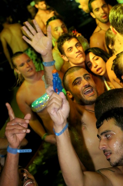 Lebanon Largest FOAM Party 3 (2)